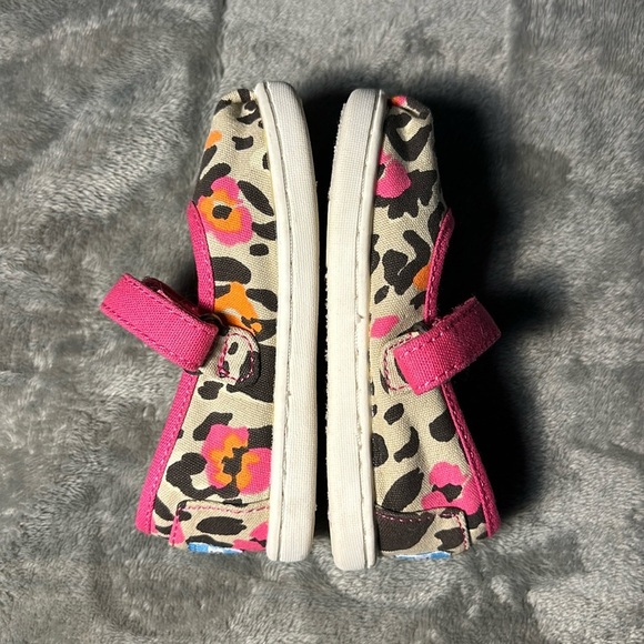 Toms Mary Jane Fuchsia Floral Leopard Size 5 - Picture 3 of 9